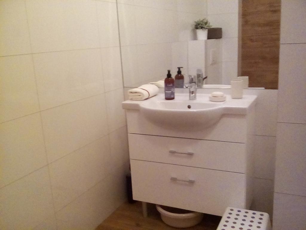 Апартаменты Karmazynowy Apartament Nad Morzem Колобжег Экстерьер фото