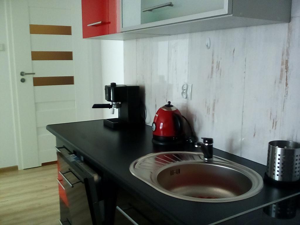 Апартаменты Karmazynowy Apartament Nad Morzem Колобжег Экстерьер фото