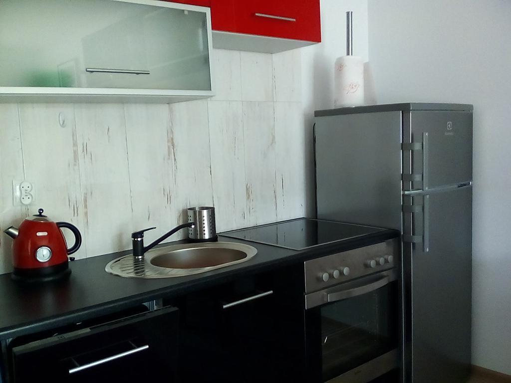 Апартаменты Karmazynowy Apartament Nad Morzem Колобжег Экстерьер фото